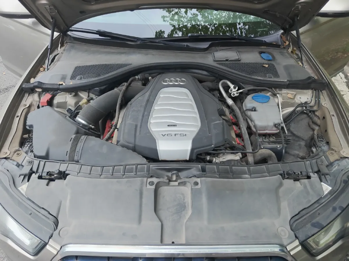 2012 Audi A6L 2.5L 190HP V6 CVT,autocango,china used car exporter,china ev exporter,chinese used car exporter,chinese used ev exporter