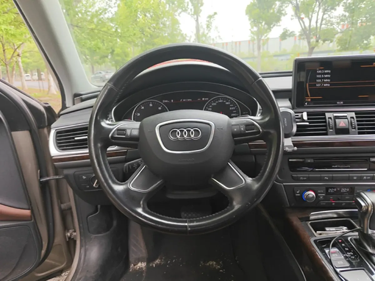 2012 Audi A6L 2.5L 190HP V6 CVT,autocango,china used car exporter,china ev exporter,chinese used car exporter,chinese used ev exporter