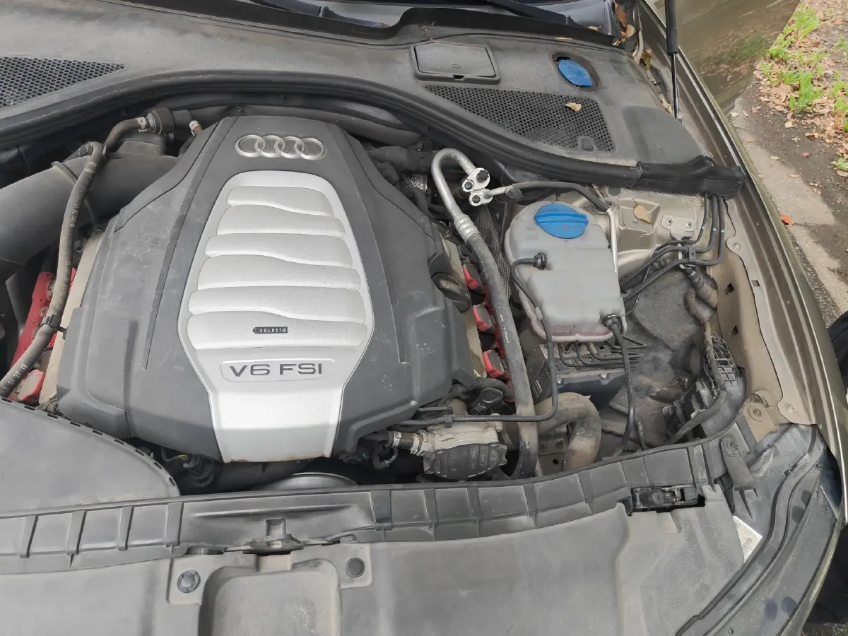 2012 Audi A6L 2.5L 190HP V6 CVT,autocango,china used car exporter,china ev exporter,chinese used car exporter,chinese used ev exporter