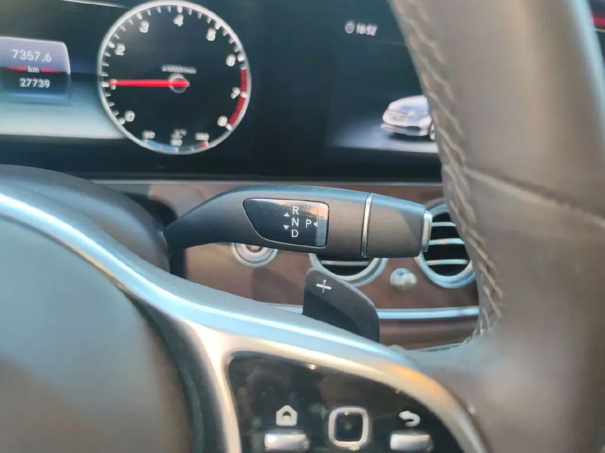 2020 Mercedes-Benz E Class 2.0T 258HP L4 9AT,autocango,china used car exporter,china ev exporter,chinese used car exporter,chinese used ev exporter