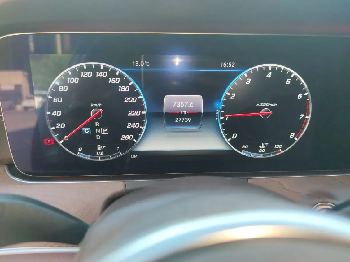 2020 Mercedes-Benz E Class 2.0T 258HP L4 9AT,autocango,china used car exporter,china ev exporter,chinese used car exporter,chinese used ev exporter