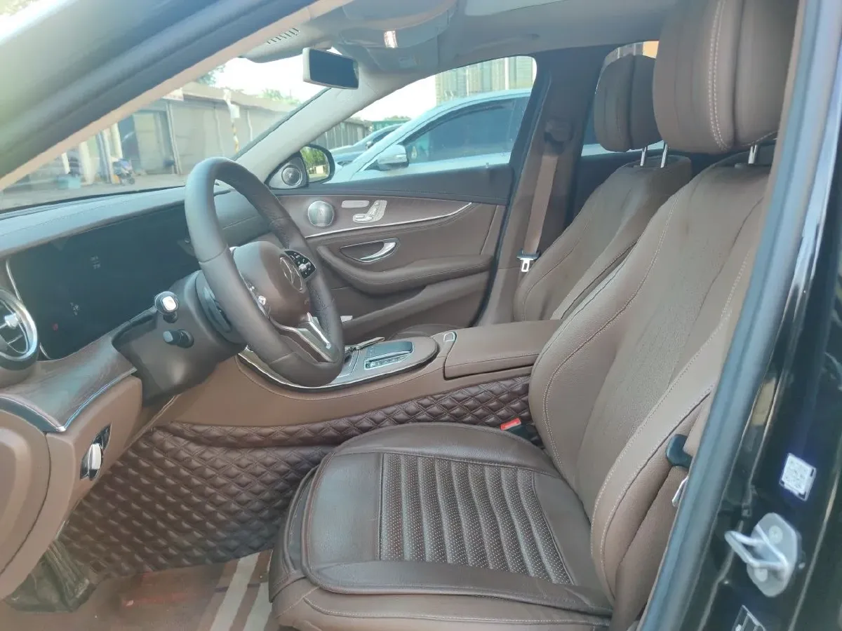 2020 Mercedes-Benz E Class 2.0T 258HP L4 9AT,autocango,china used car exporter,china ev exporter,chinese used car exporter,chinese used ev exporter