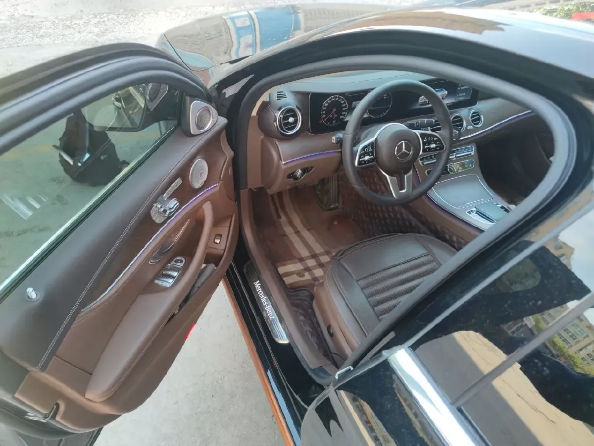 2020 Mercedes-Benz E Class 2.0T 258HP L4 9AT,autocango,china used car exporter,china ev exporter,chinese used car exporter,chinese used ev exporter