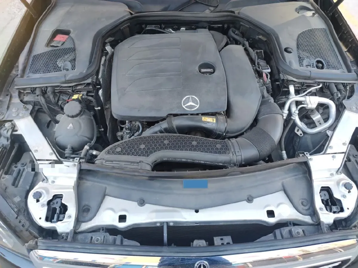 2020 Mercedes-Benz E Class 2.0T 258HP L4 9AT,autocango,china used car exporter,china ev exporter,chinese used car exporter,chinese used ev exporter
