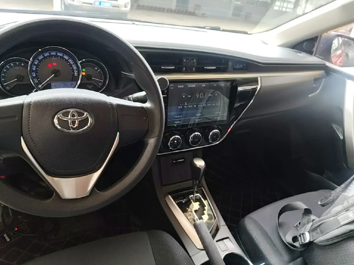 2017 Toyota Corolla 1.6L 122HP L4 CVT,autocango,china used car exporter,china ev exporter,chinese used car exporter,chinese used ev exporter