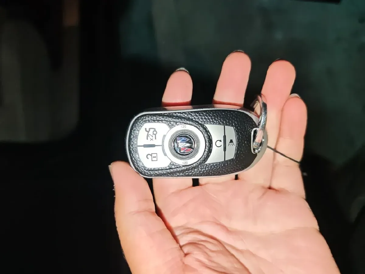2021 Toyota Crown Kluger 2.5L 192HP L4 E-CVT Hybrid,autocango,china used car exporter,china ev exporter,chinese used car exporter,chinese used ev exporter