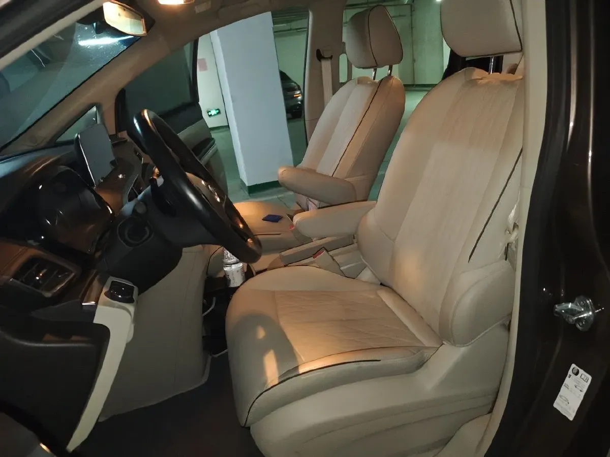 2021 Toyota Crown Kluger 2.5L 192HP L4 E-CVT Hybrid,autocango,china used car exporter,china ev exporter,chinese used car exporter,chinese used ev exporter