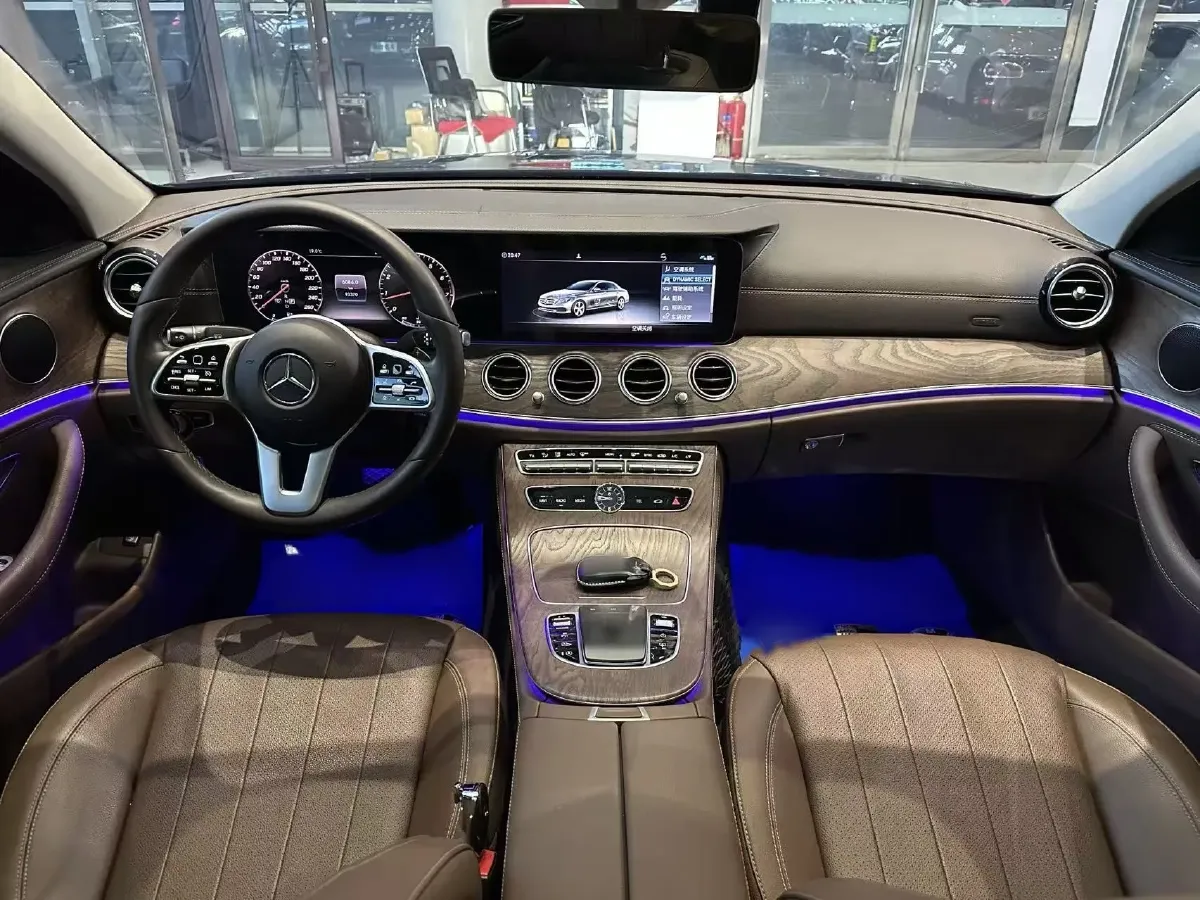 2019 Mercedes-Benz E Class 2.0T 245HP L4 9AT,autocango,china used car exporter,china ev exporter,chinese used car exporter,chinese used ev exporter