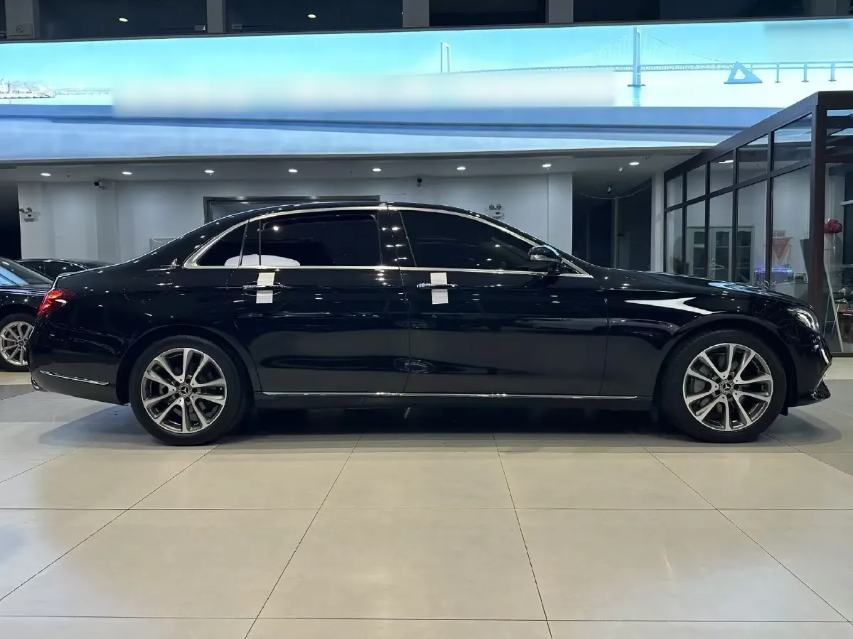 2019 Mercedes-Benz E Class 2.0T 245HP L4 9AT,autocango,china used car exporter,china ev exporter,chinese used car exporter,chinese used ev exporter