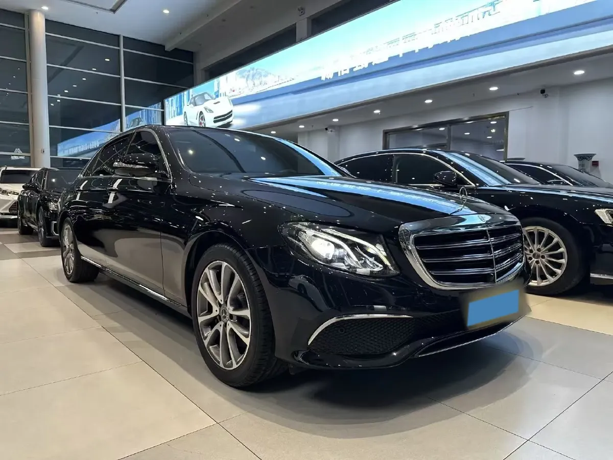 2019 Mercedes-Benz E Class 2.0T 245HP L4 9AT,autocango,china used car exporter,china ev exporter,chinese used car exporter,chinese used ev exporter