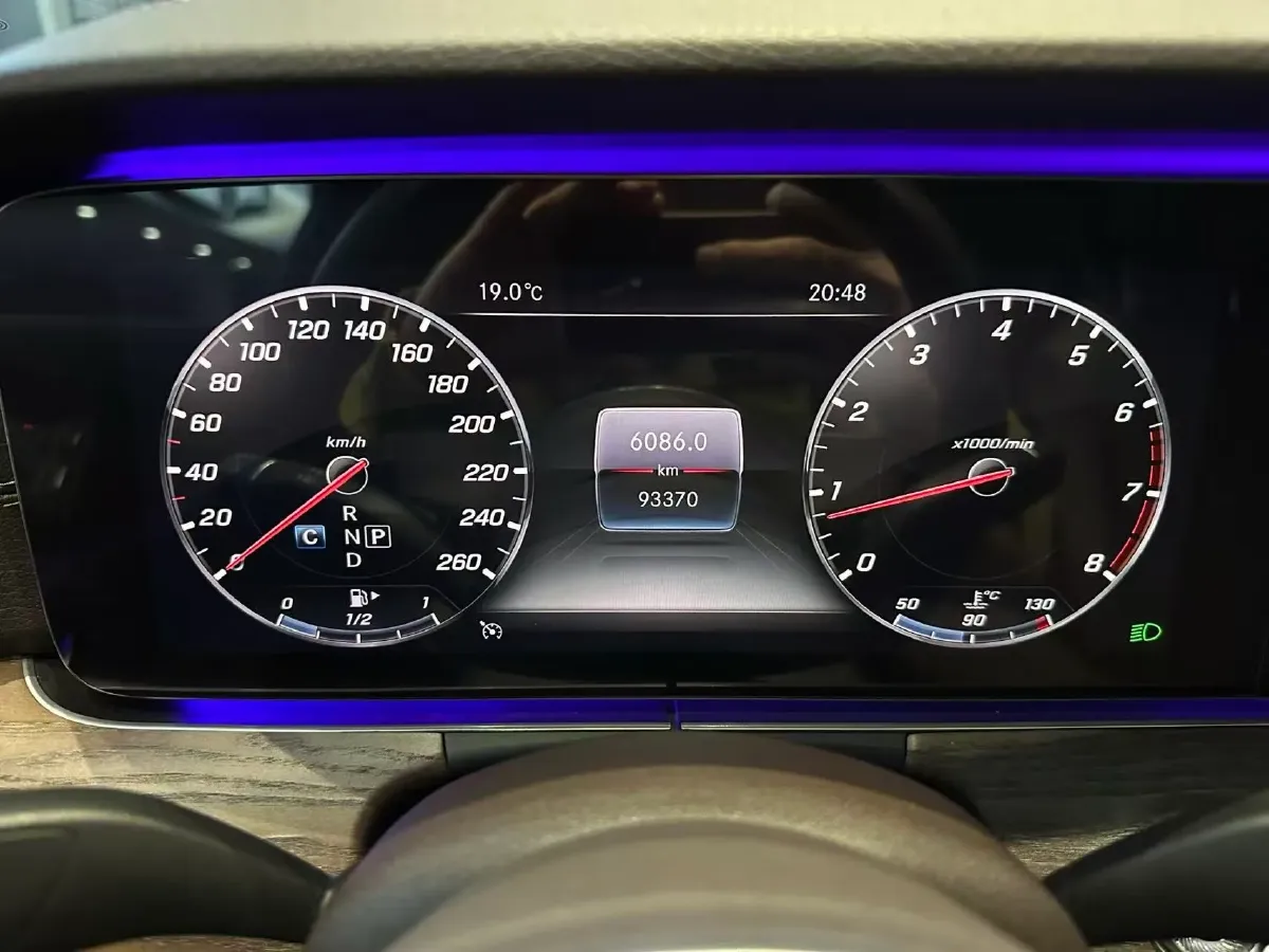 2019 Mercedes-Benz E Class 2.0T 245HP L4 9AT,autocango,china used car exporter,china ev exporter,chinese used car exporter,chinese used ev exporter