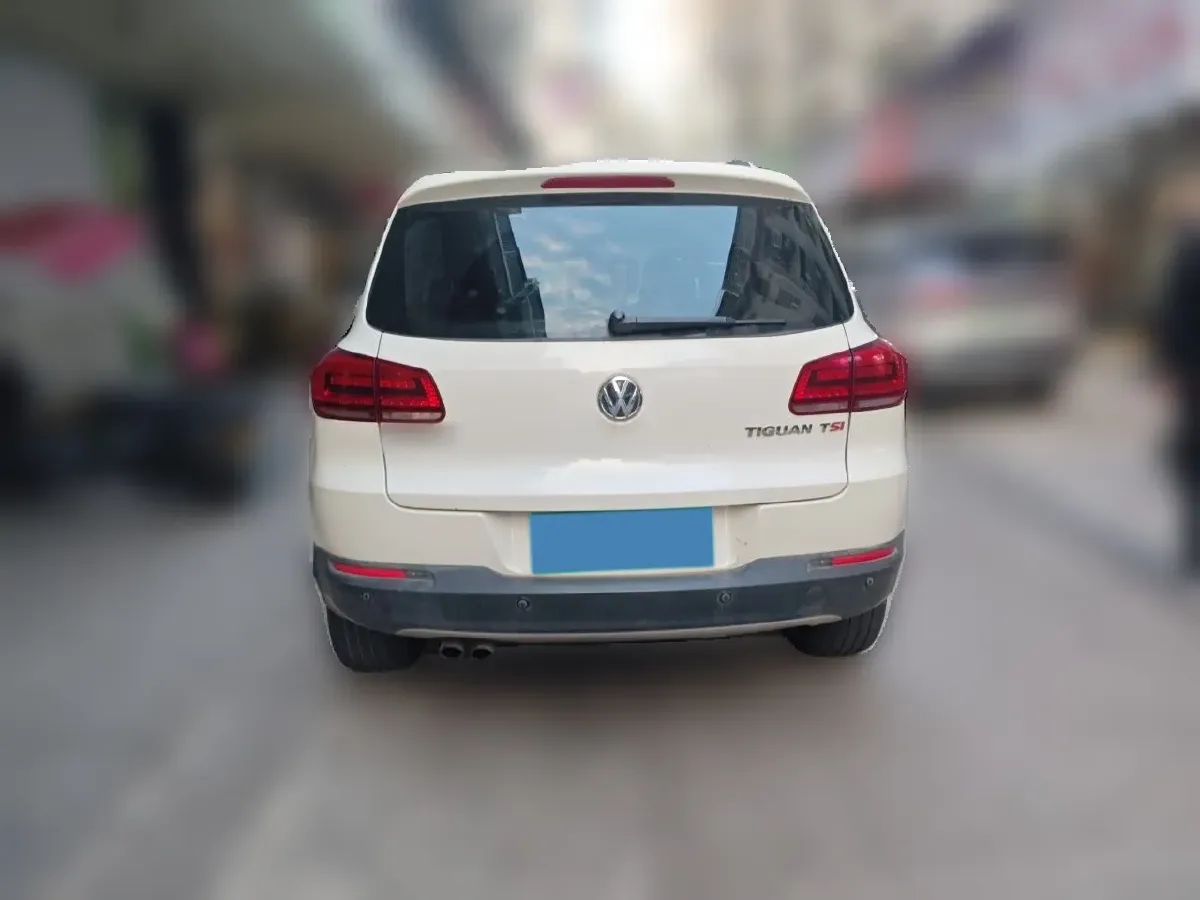2015 Volkswagen Tiguan 1.8T 160HP L4 6AT,autocango,china used car exporter,china ev exporter,chinese used car exporter,chinese used ev exporter