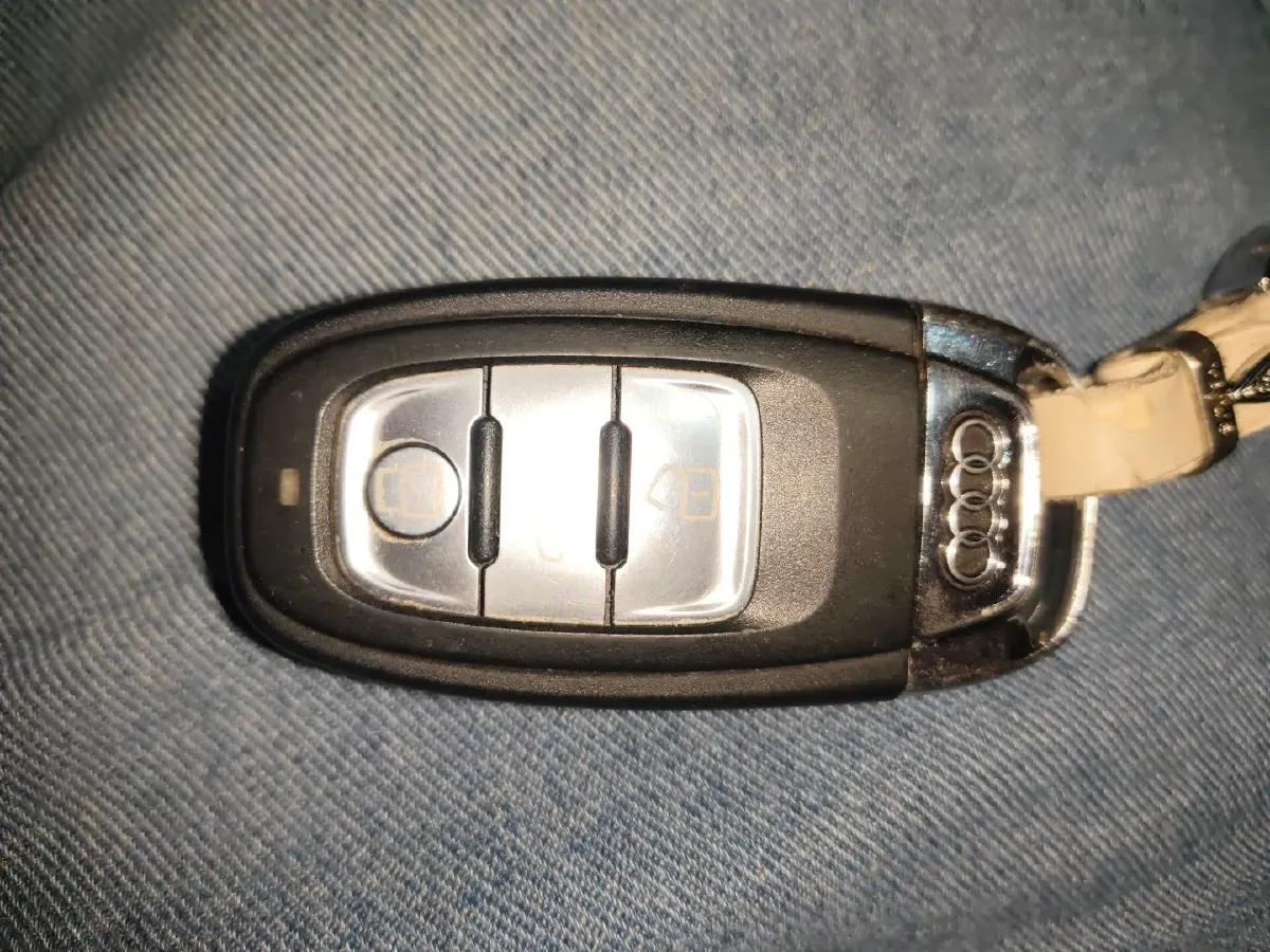 2017 Audi Q5 2.0T 230HP L4 8AT,autocango,china used car exporter,china ev exporter,chinese used car exporter,chinese used ev exporter