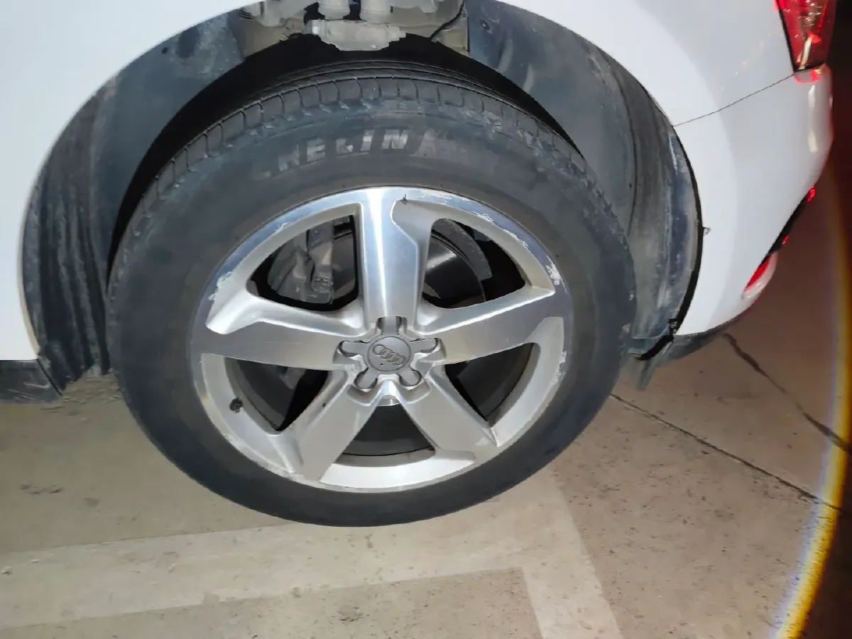 2017 Audi Q5 2.0T 230HP L4 8AT,autocango,china used car exporter,china ev exporter,chinese used car exporter,chinese used ev exporter