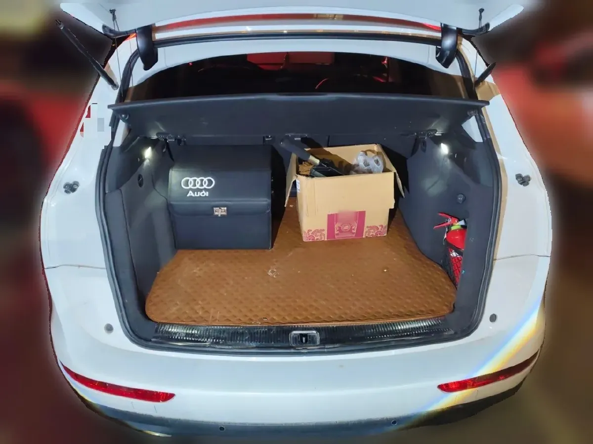 2017 Audi Q5 2.0T 230HP L4 8AT,autocango,china used car exporter,china ev exporter,chinese used car exporter,chinese used ev exporter