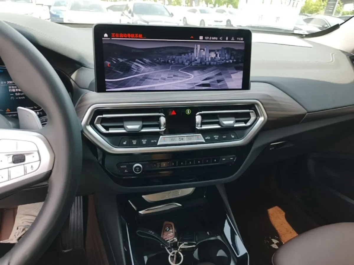 2023 BMW X3 2.0T 245HP L4 8AT,autocango,china used car exporter,china ev exporter,chinese used car exporter,chinese used ev exporter