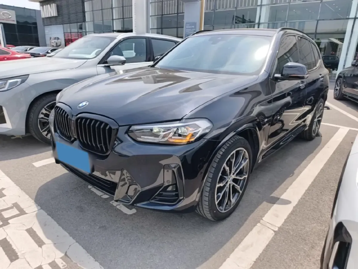 2023 BMW X3 2.0T 245HP L4 8AT,autocango,china used car exporter,china ev exporter,chinese used car exporter,chinese used ev exporter