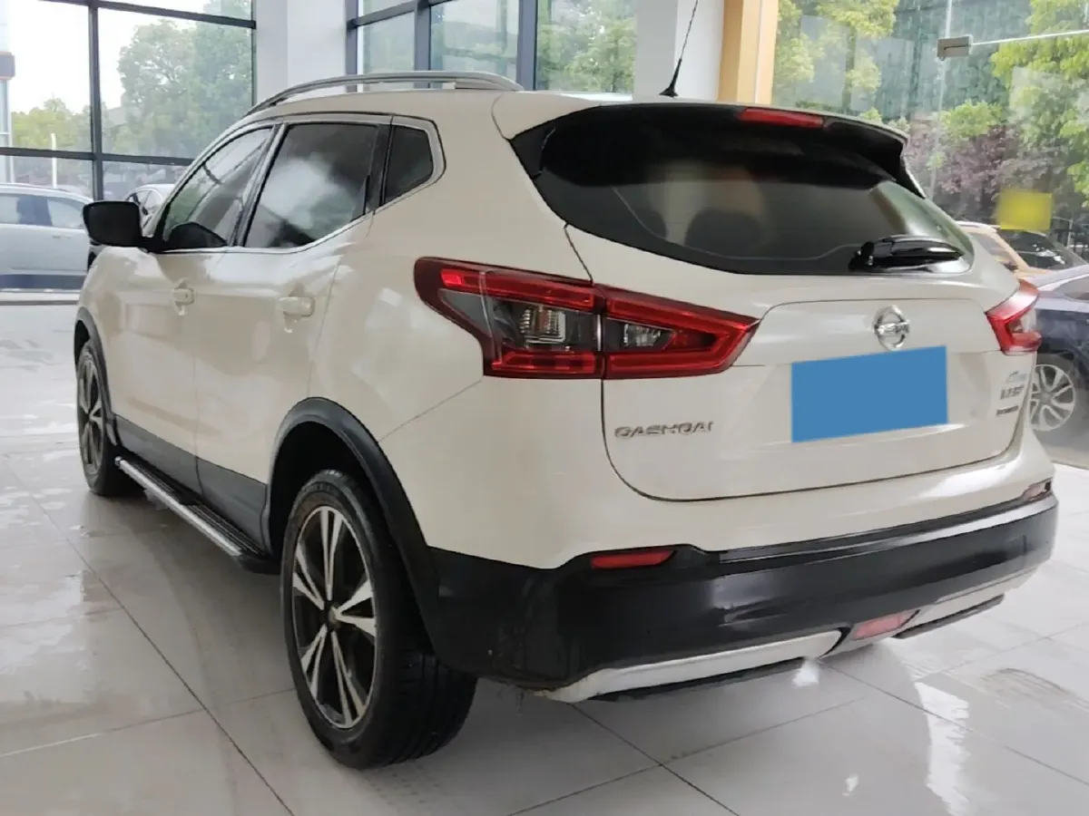 2019 Nissan Qashqai 2.0L 154HP L4 CVT,autocango,china used car exporter,china ev exporter,chinese used car exporter,chinese used ev exporter