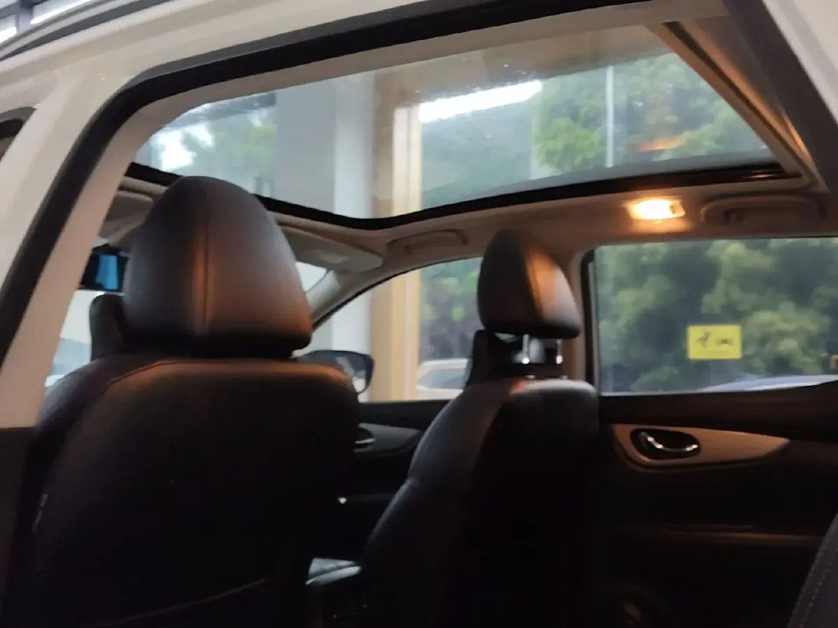 2019 Nissan Qashqai 2.0L 154HP L4 CVT,autocango,china used car exporter,china ev exporter,chinese used car exporter,chinese used ev exporter