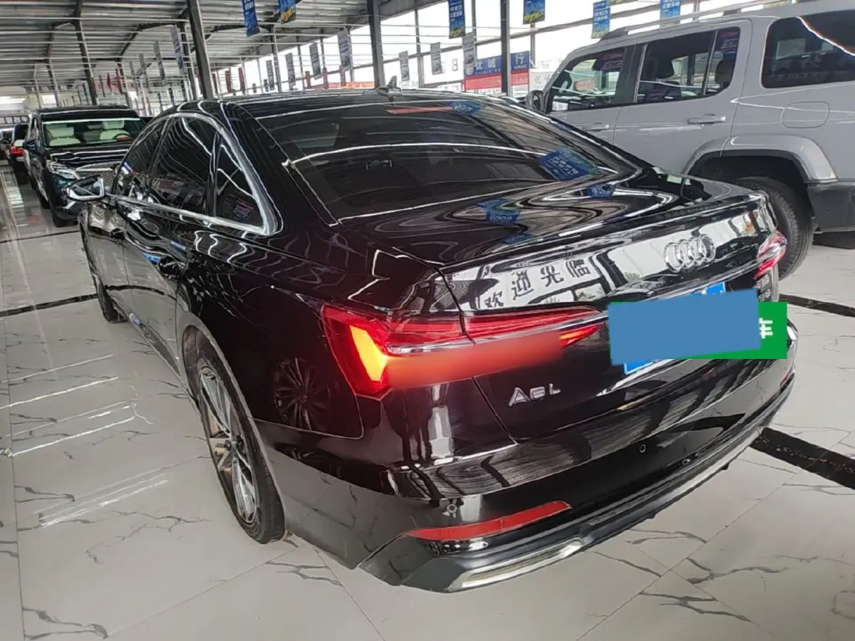 2021 Audi A6L 2.0T 190HP L4 7DCT,autocango,china used car exporter,china ev exporter,chinese used car exporter,chinese used ev exporter