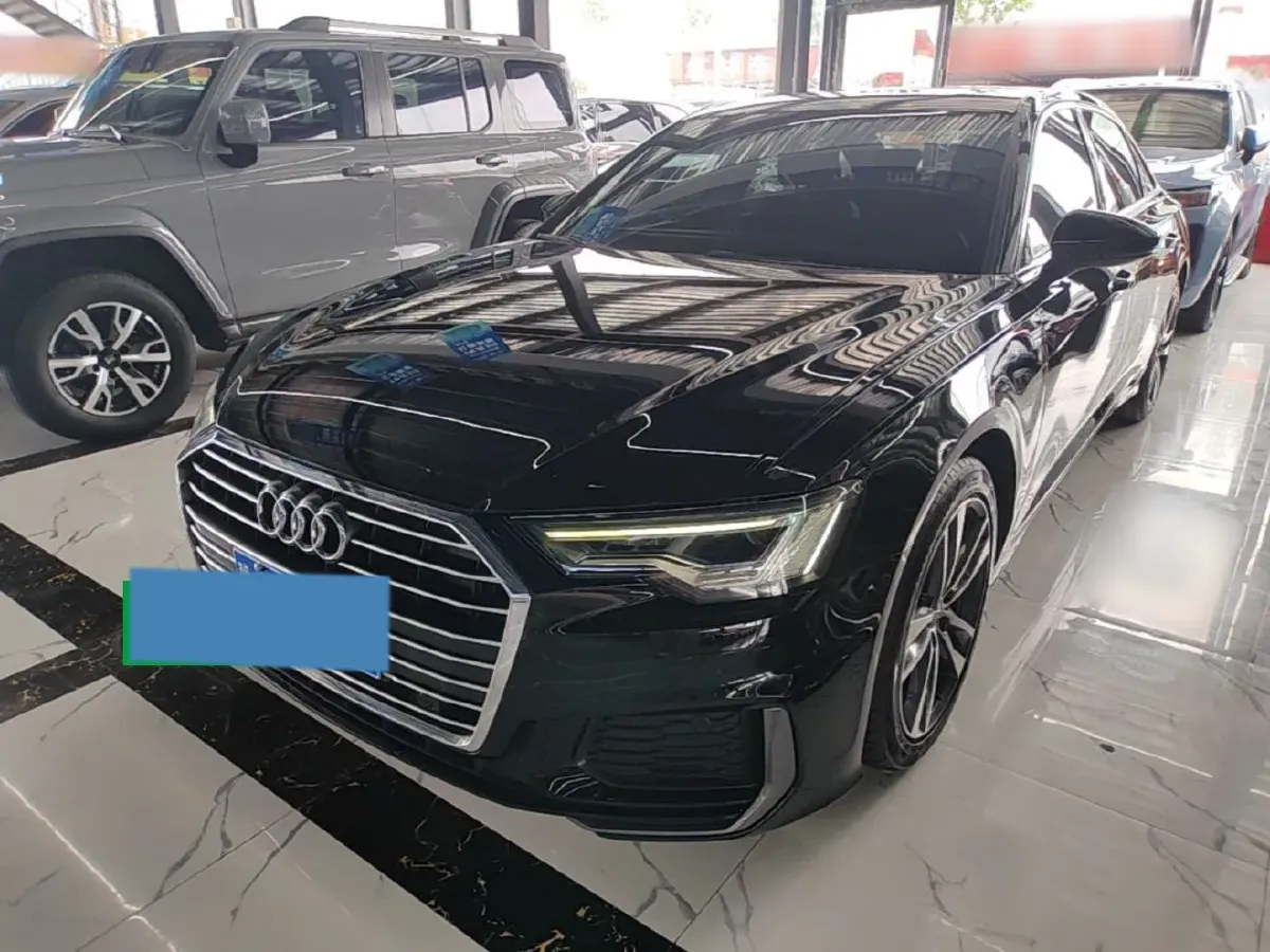 2021 Audi A6L 2.0T 190HP L4 7DCT,autocango,china used car exporter,china ev exporter,chinese used car exporter,chinese used ev exporter