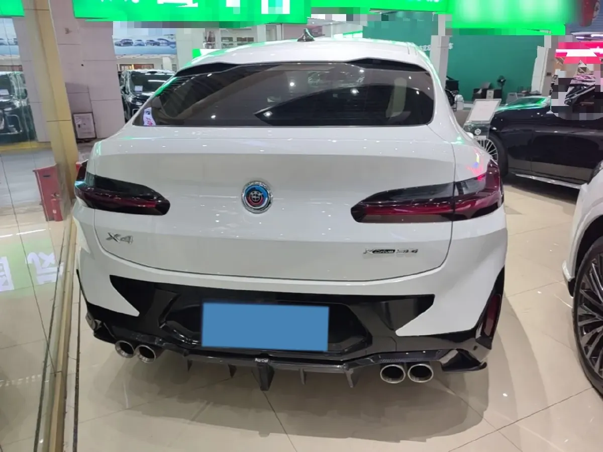 2022 BMW X4 2.0T 245HP L4 8AT,autocango,china used car exporter,china ev exporter,chinese used car exporter,chinese used ev exporter