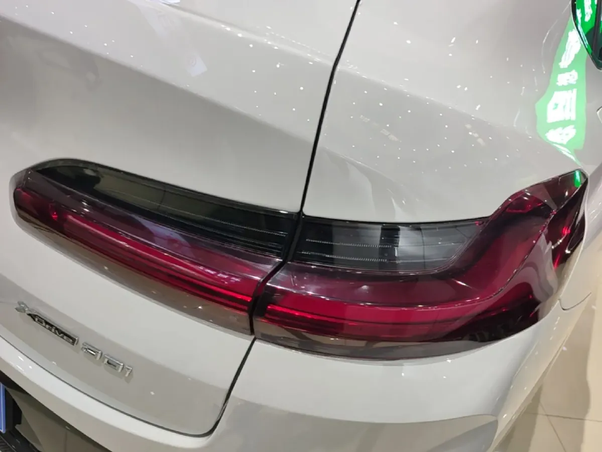 2022 BMW X4 2.0T 245HP L4 8AT,autocango,china used car exporter,china ev exporter,chinese used car exporter,chinese used ev exporter