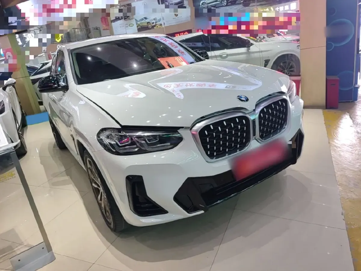 2022 BMW X4 2.0T 245HP L4 8AT,autocango,china used car exporter,china ev exporter,chinese used car exporter,chinese used ev exporter