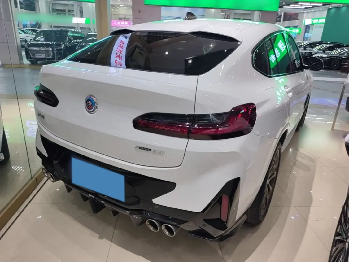 2022 BMW X4 2.0T 245HP L4 8AT,autocango,china used car exporter,china ev exporter,chinese used car exporter,chinese used ev exporter