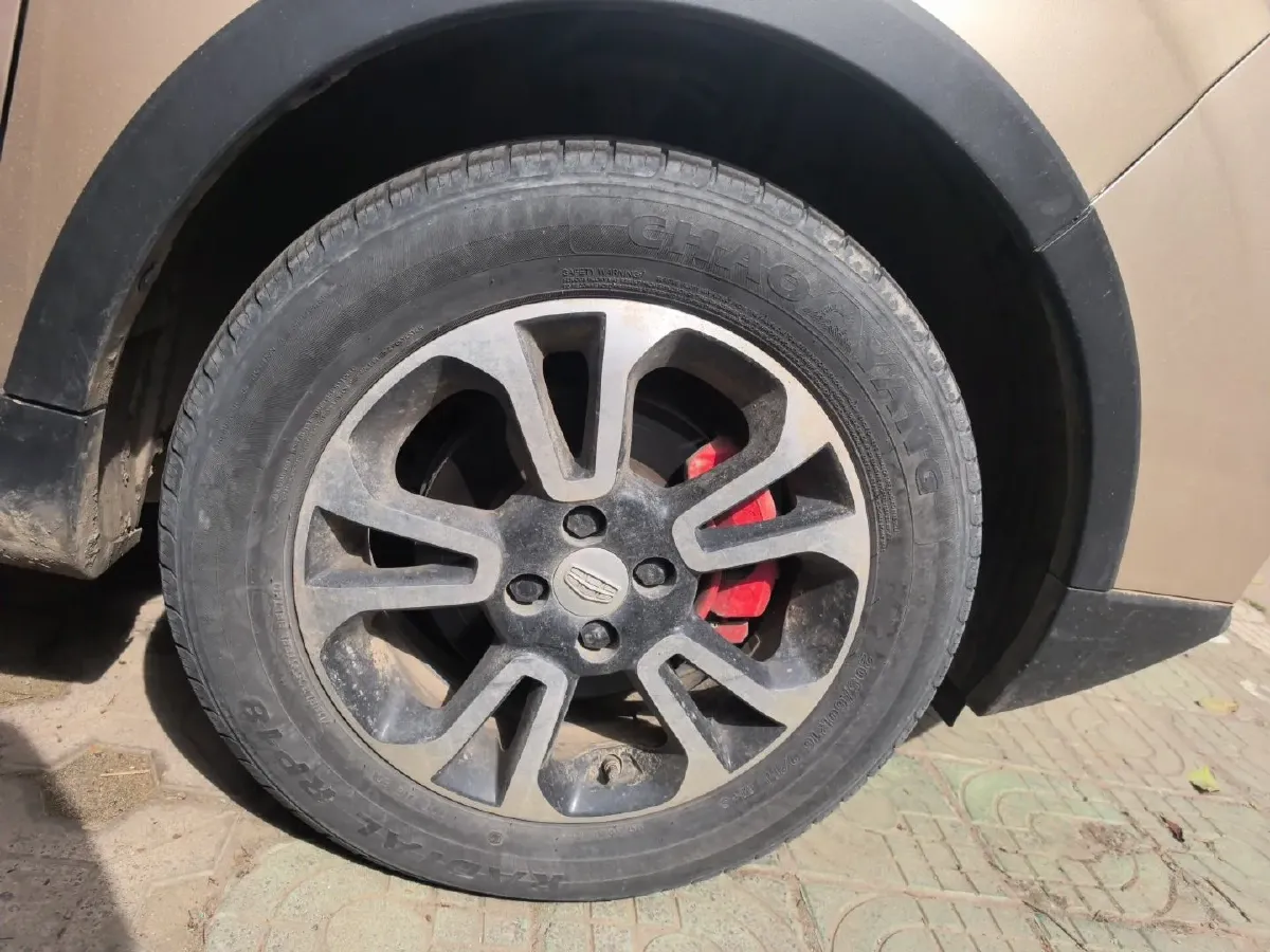 2017 Geely Vision X3 1.5L 102HP L4 5MT,autocango,china used car exporter,china ev exporter,chinese used car exporter,chinese used ev exporter