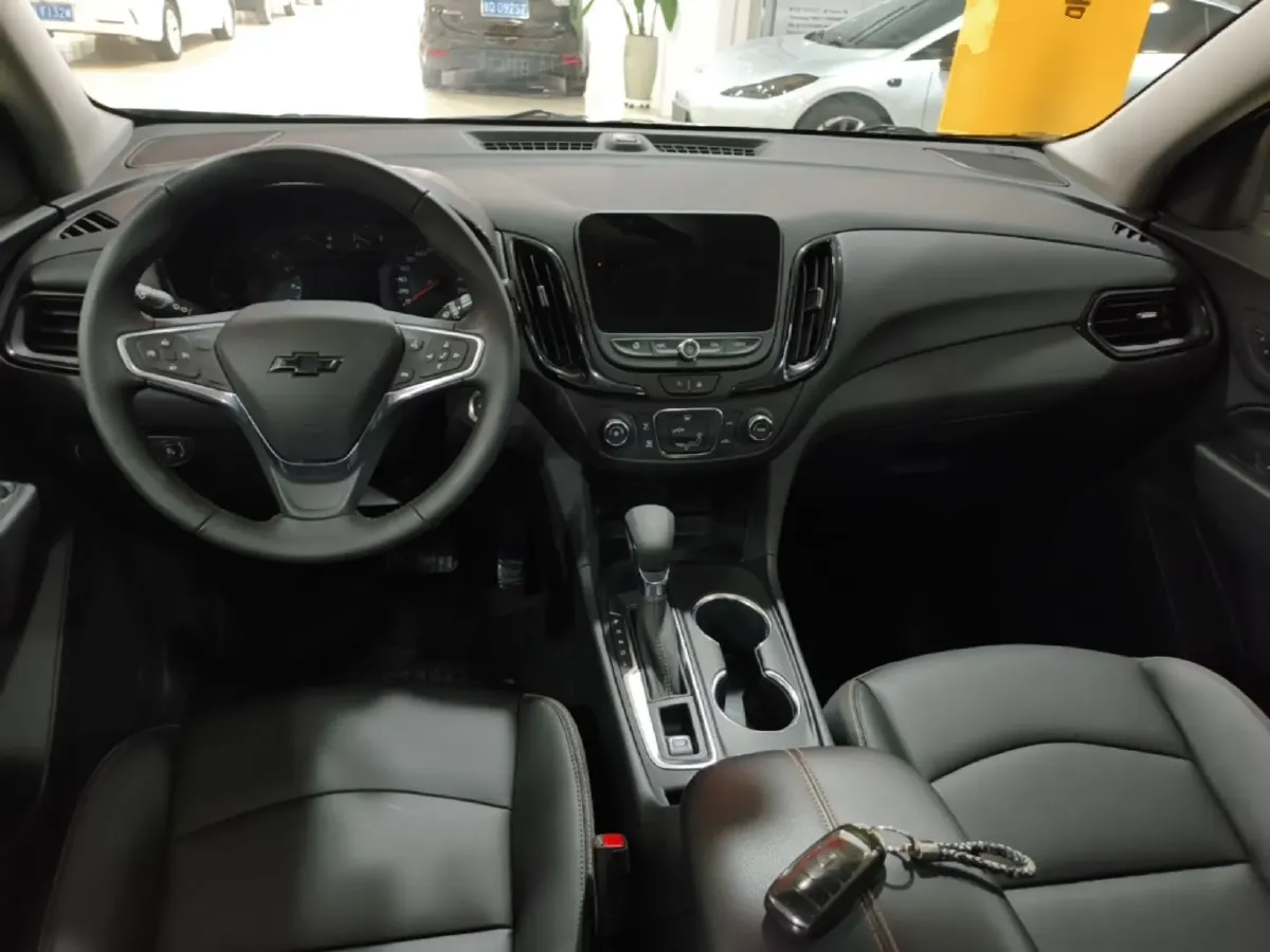 2022 Chevrolet Equinox 1.5T 169HP L4 6AT,autocango,china used car exporter,china ev exporter,chinese used car exporter,chinese used ev exporter