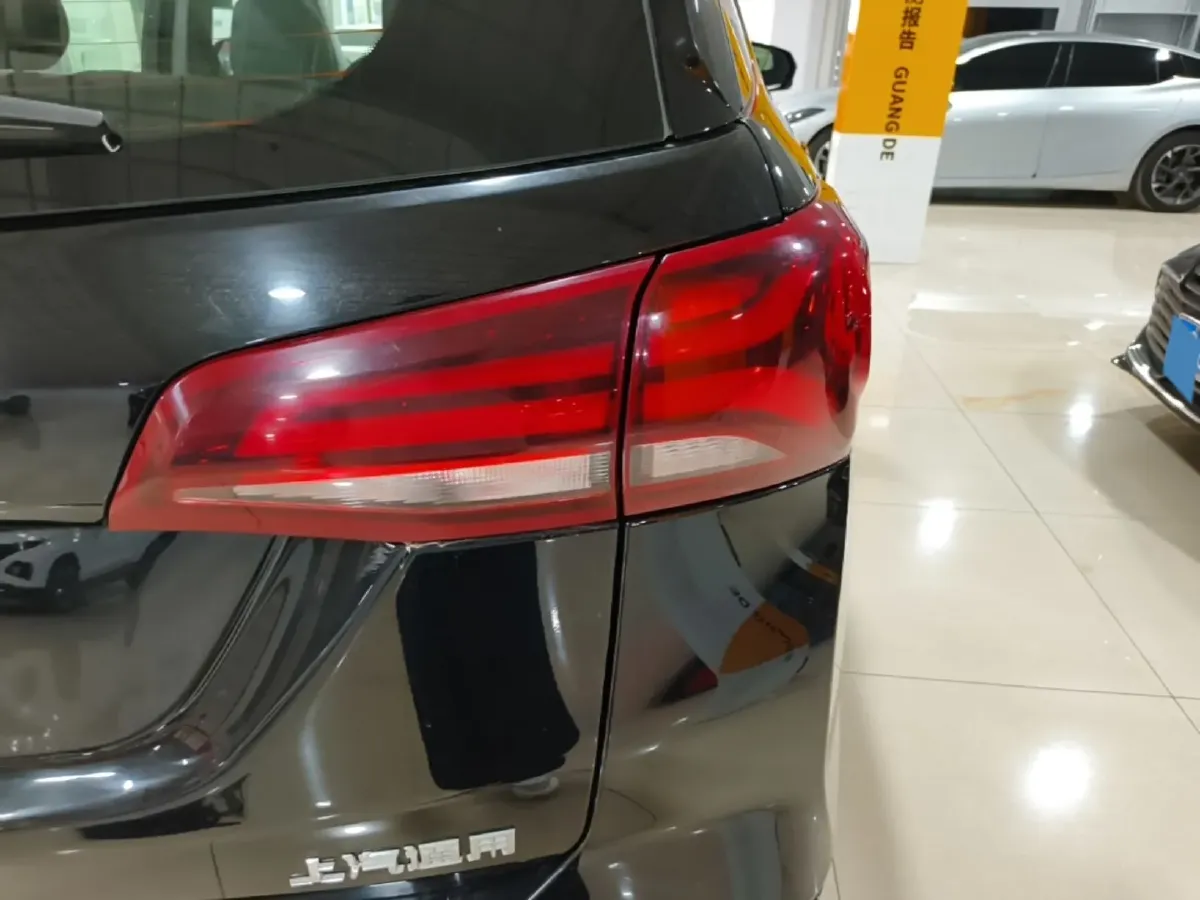 2022 Chevrolet Equinox 1.5T 169HP L4 6AT,autocango,china used car exporter,china ev exporter,chinese used car exporter,chinese used ev exporter