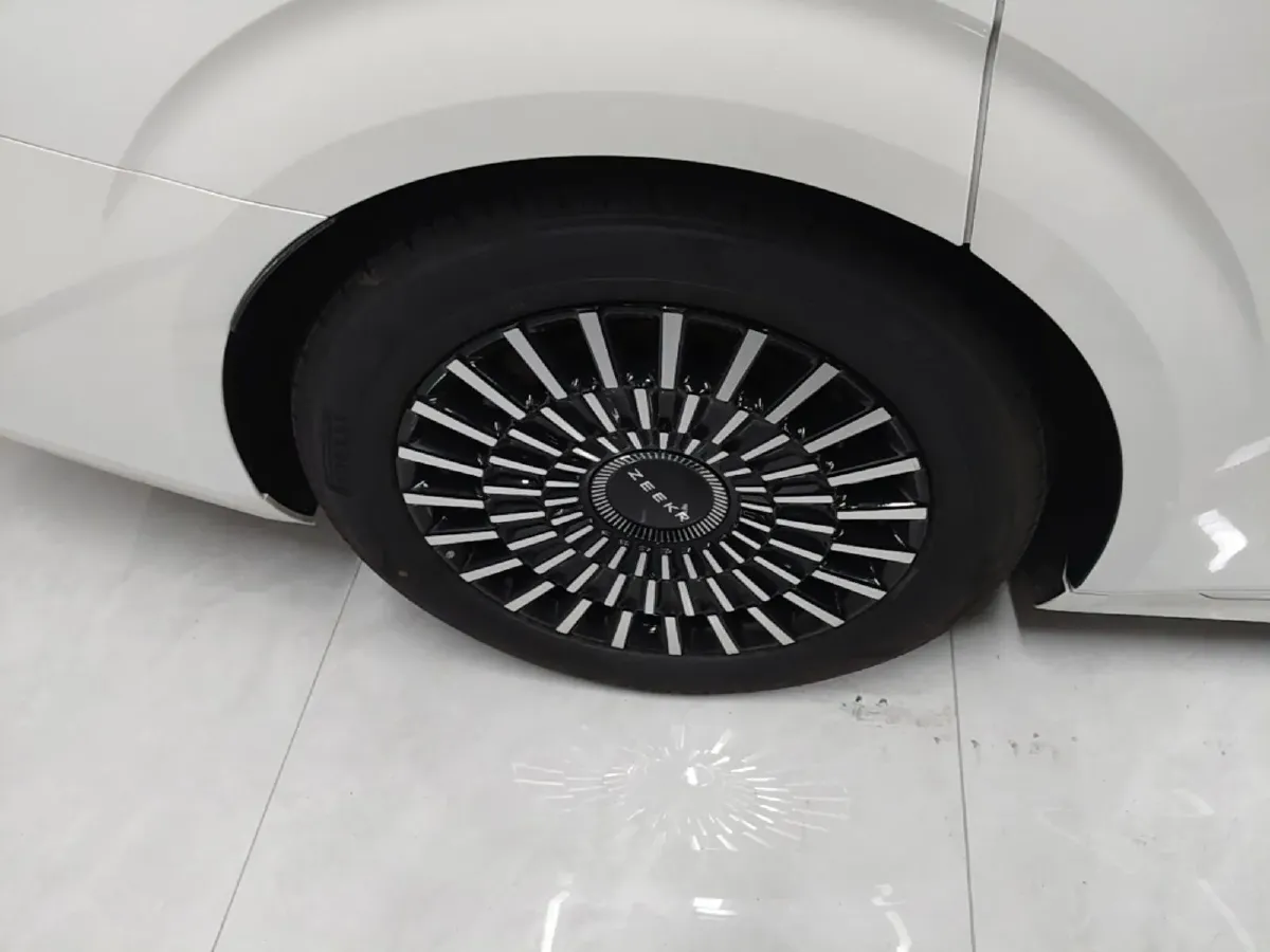 2024 Zeekr 009 BEV 108KWH,autocango,china used car exporter,china ev exporter,chinese used car exporter,chinese used ev exporter