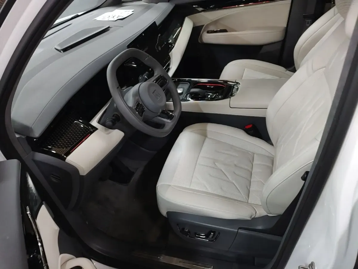 2024 Zeekr 009 BEV 108KWH,autocango,china used car exporter,china ev exporter,chinese used car exporter,chinese used ev exporter