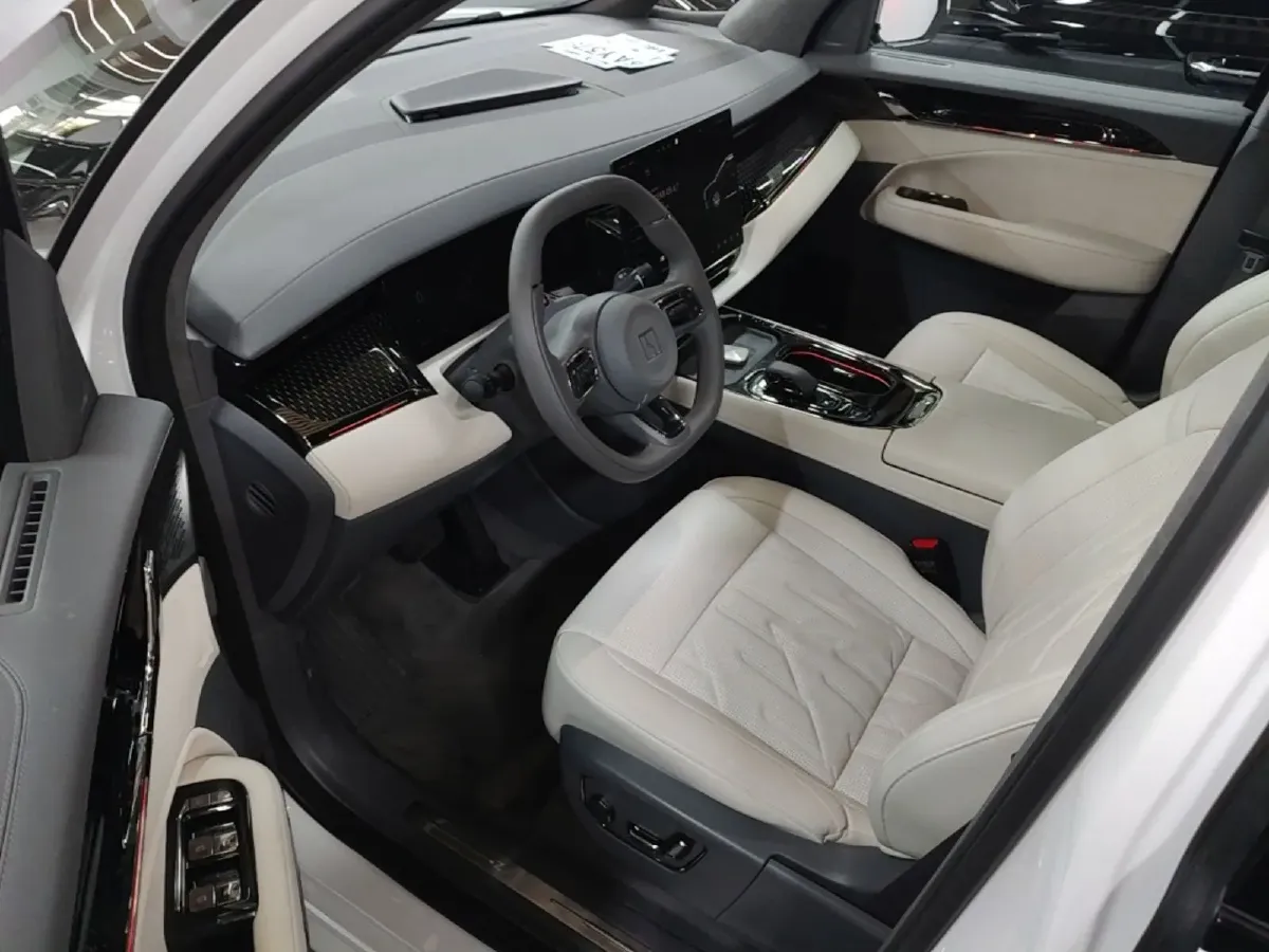 2024 Zeekr 009 BEV 108KWH,autocango,china used car exporter,china ev exporter,chinese used car exporter,chinese used ev exporter