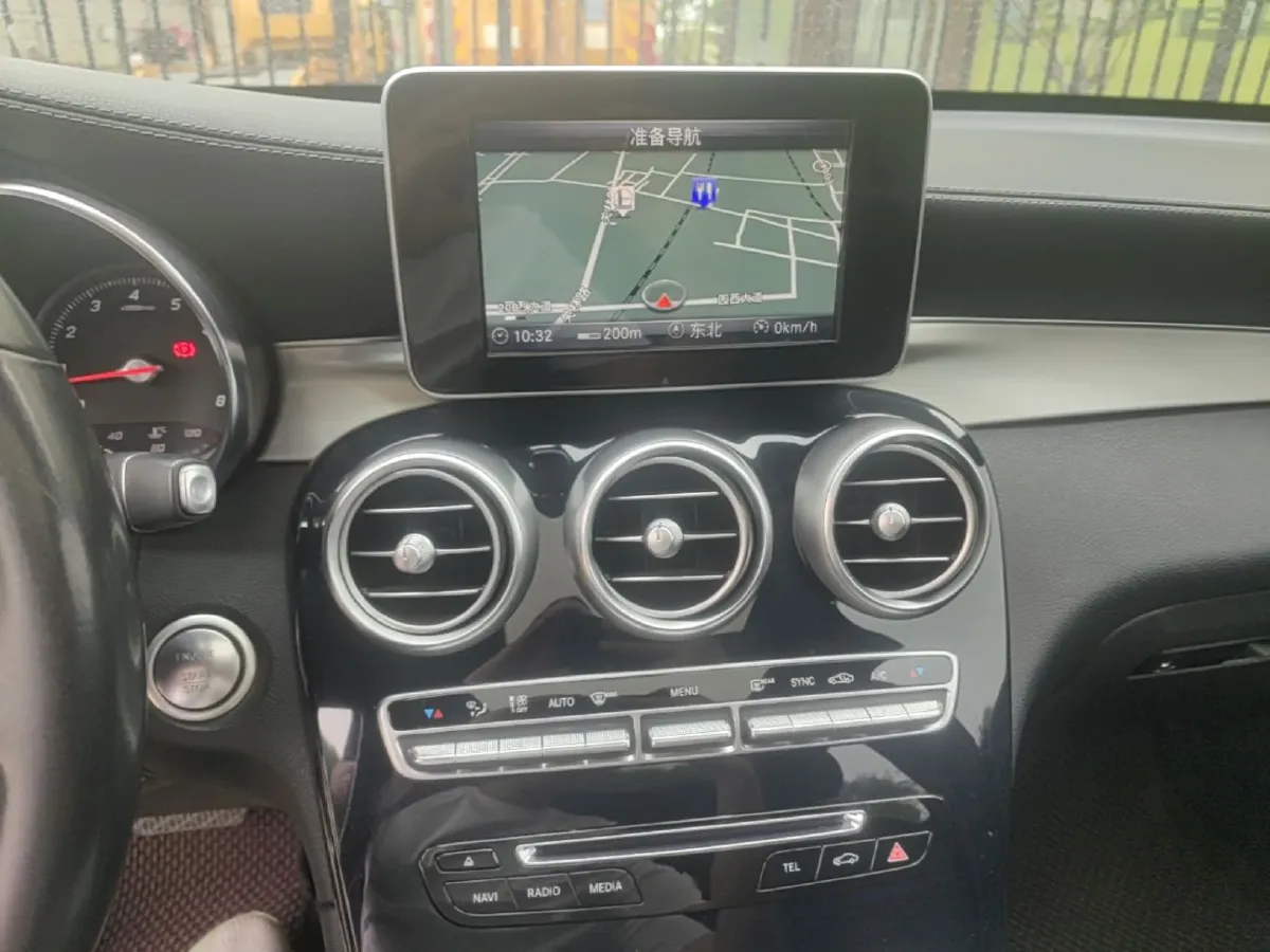 2017 Mercedes-Benz GLC Class 2.0T 184HP L4 9AT,autocango,china used car exporter,china ev exporter,chinese used car exporter,chinese used ev exporter