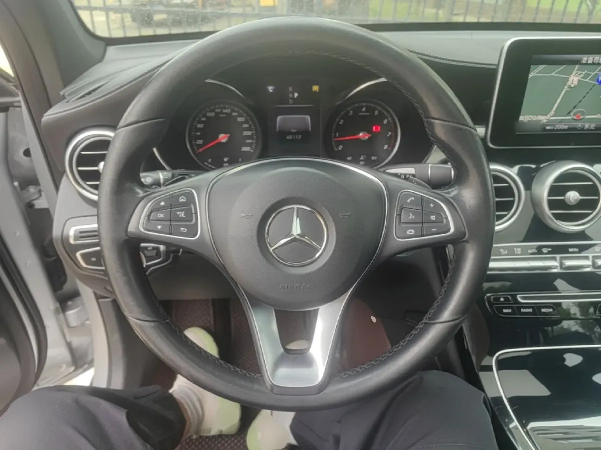 2017 Mercedes-Benz GLC Class 2.0T 184HP L4 9AT,autocango,china used car exporter,china ev exporter,chinese used car exporter,chinese used ev exporter
