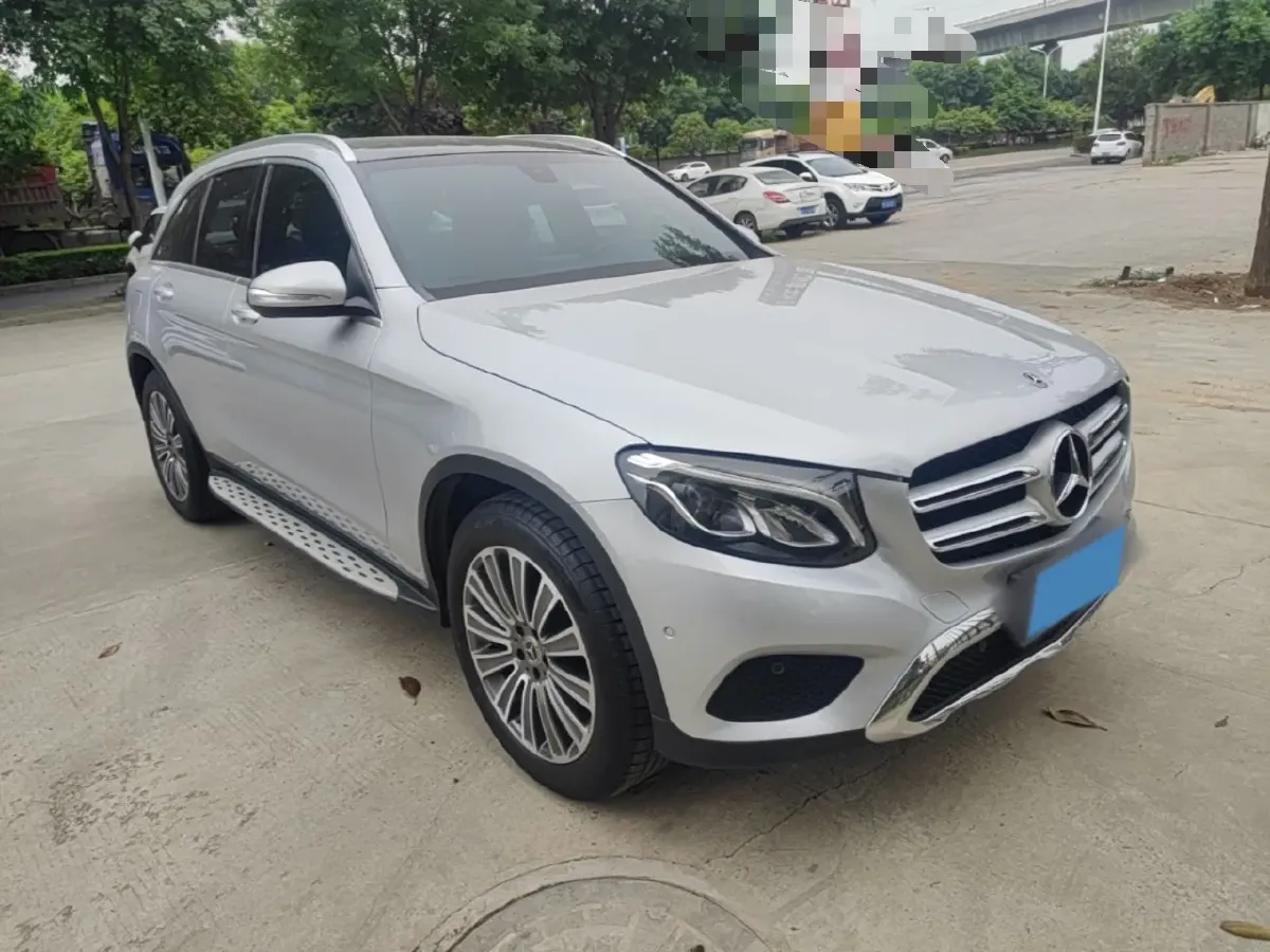 2017 Mercedes-Benz GLC Class 2.0T 184HP L4 9AT,autocango,china used car exporter,china ev exporter,chinese used car exporter,chinese used ev exporter