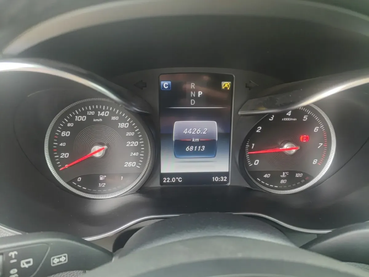 2017 Mercedes-Benz GLC Class 2.0T 184HP L4 9AT,autocango,china used car exporter,china ev exporter,chinese used car exporter,chinese used ev exporter