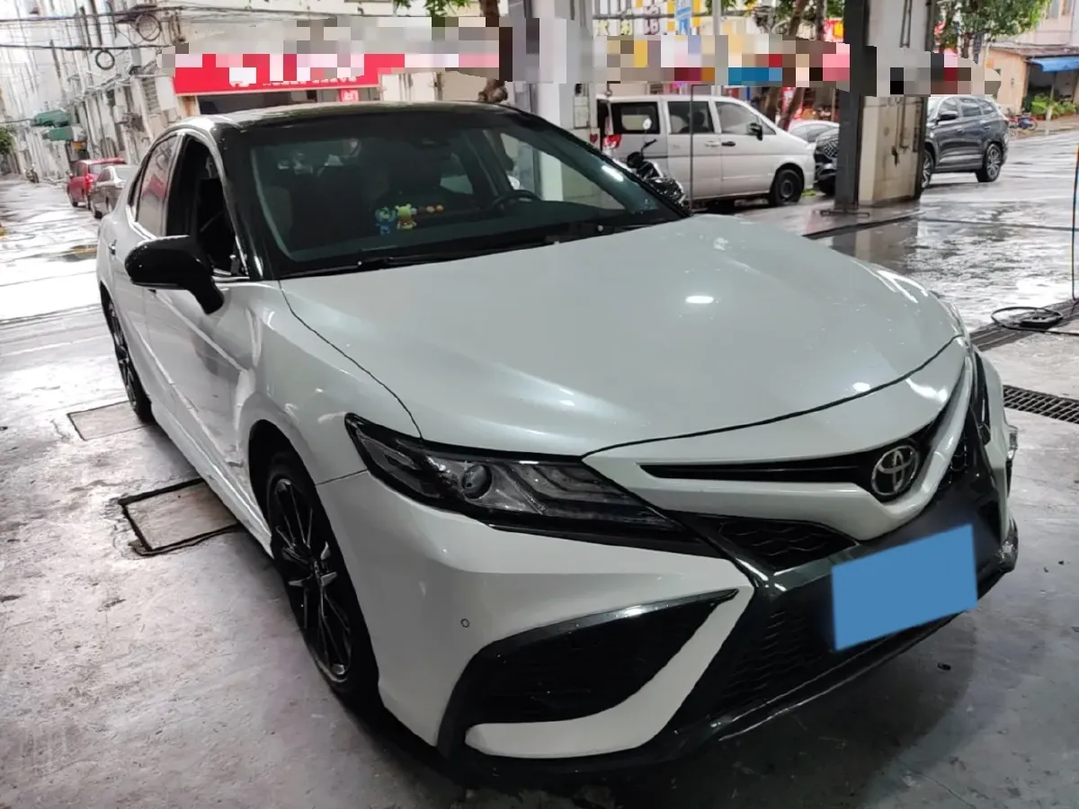 2023 Toyota Camry 2.5L 207HP L4 8AT,autocango,china used car exporter,china ev exporter,chinese used car exporter,chinese used ev exporter