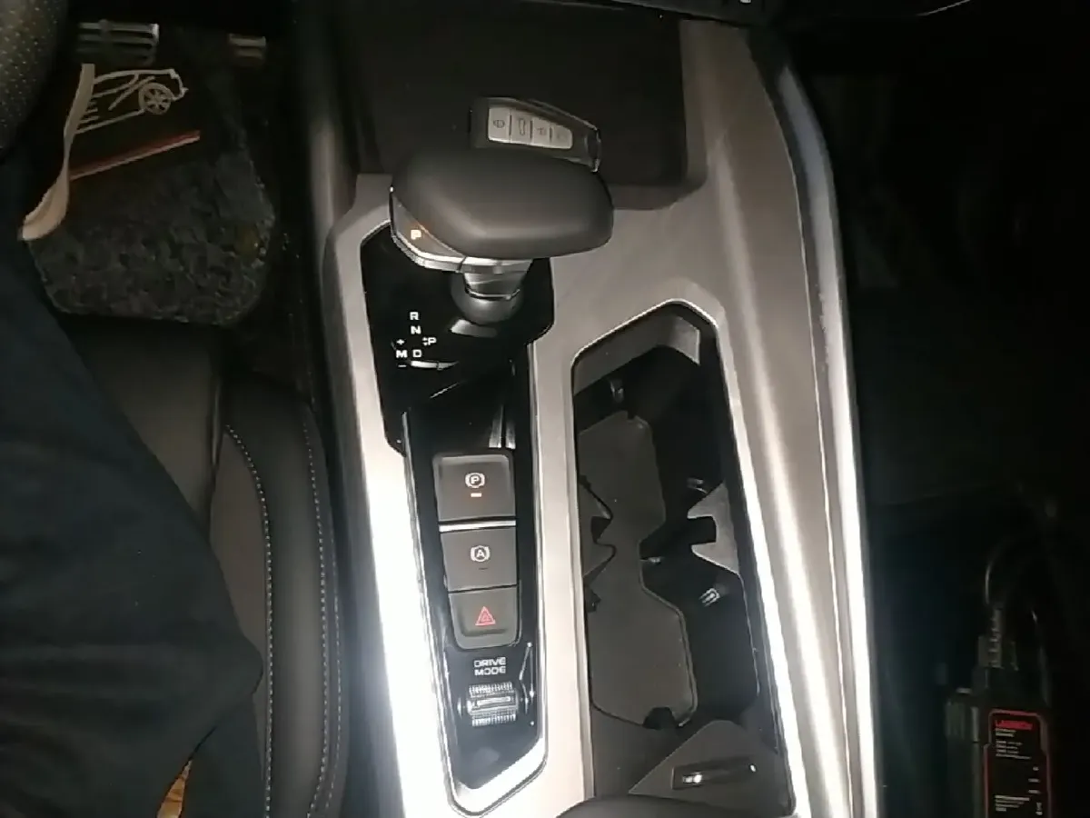 2024 Geely Preface 2.0T 190HP L4 7DCT,autocango,china used car exporter,china ev exporter,chinese used car exporter,chinese used ev exporter