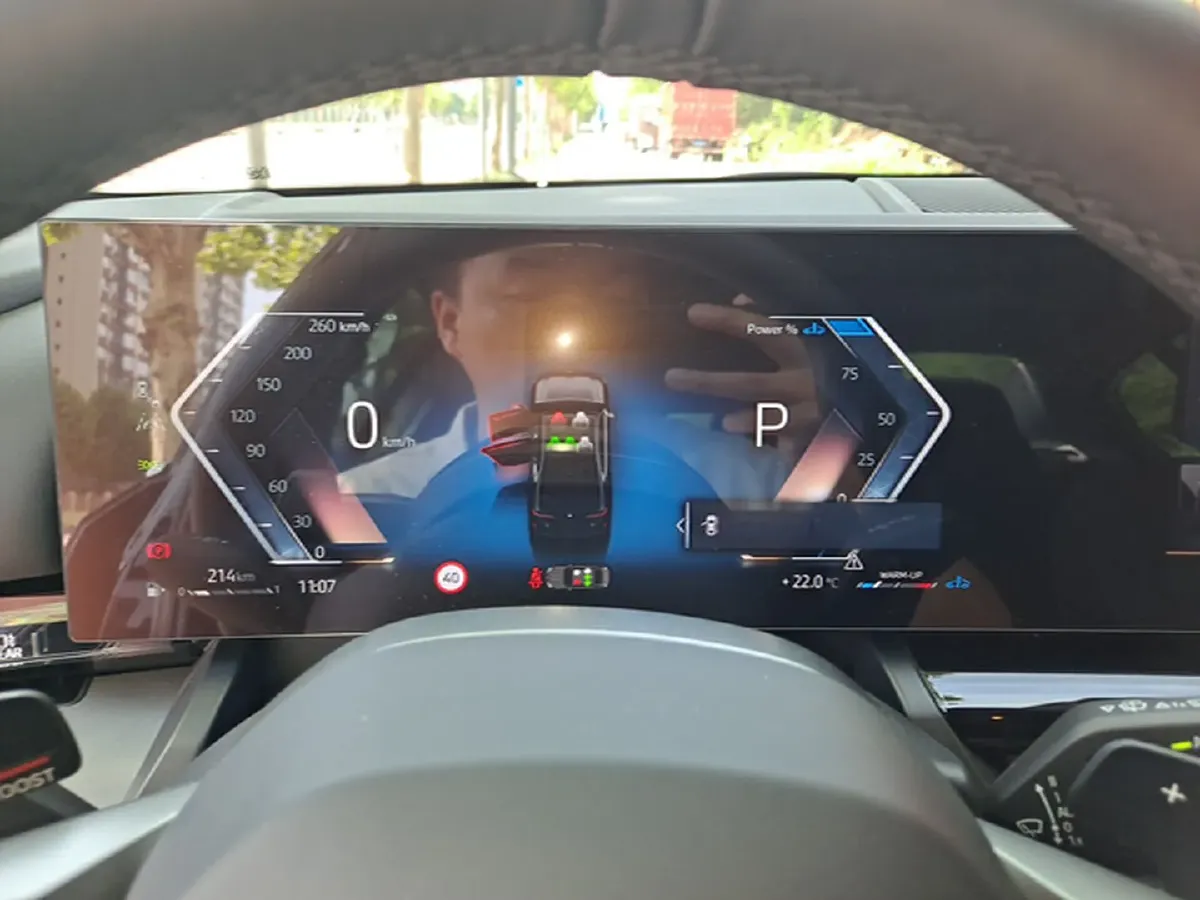 2025 BMW 5 Series 2.0T 258HP L4 8AT,autocango,china used car exporter,china ev exporter,chinese used car exporter,chinese used ev exporter