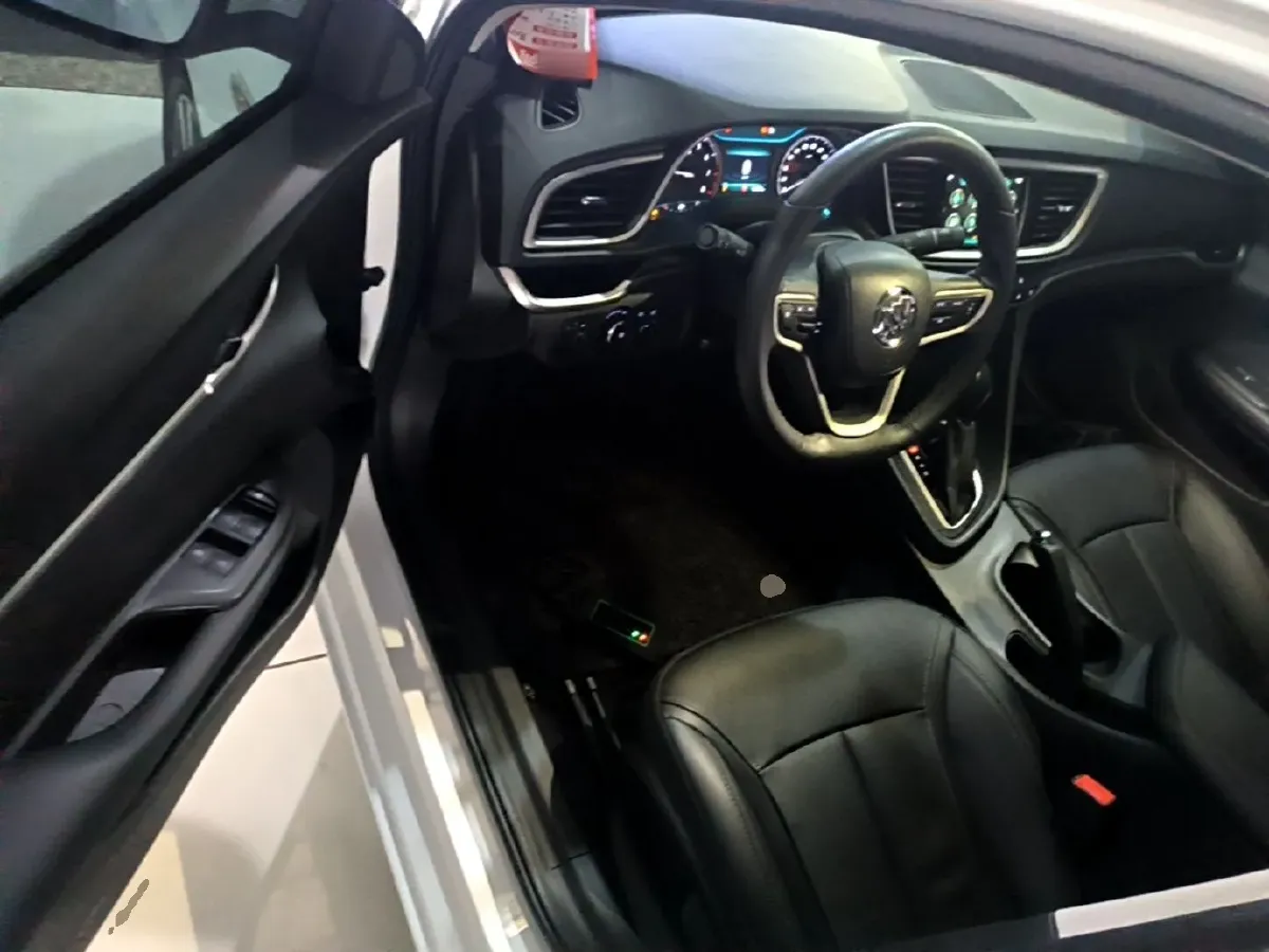 2019 ChangAn CS85 Coupe 2.0T 233HP L4 8AT,autocango,china used car exporter,china ev exporter,chinese used car exporter,chinese used ev exporter