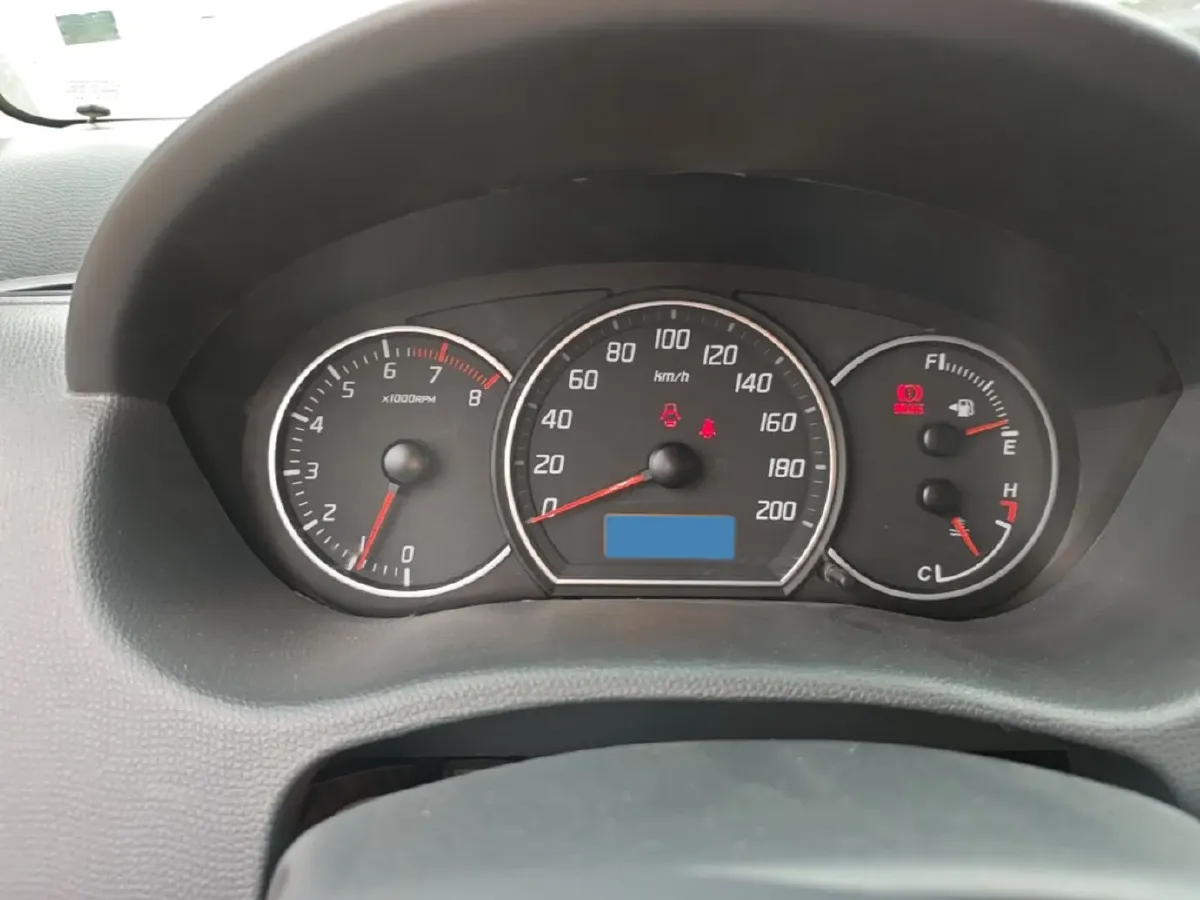 2015 Suzuki Swift 1.5L 103HP L4 4AT,autocango,china used car exporter,china ev exporter,chinese used car exporter,chinese used ev exporter