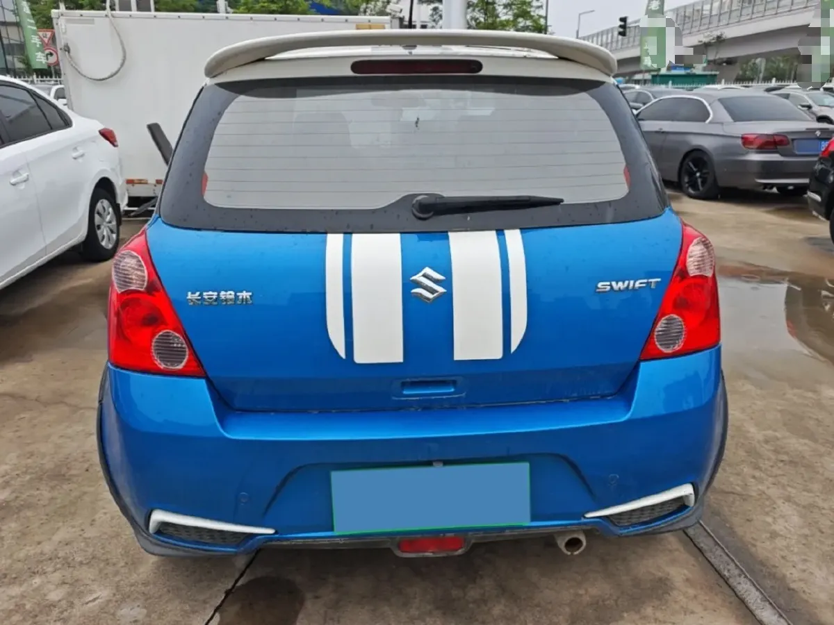 2015 Suzuki Swift 1.5L 103HP L4 4AT,autocango,china used car exporter,china ev exporter,chinese used car exporter,chinese used ev exporter