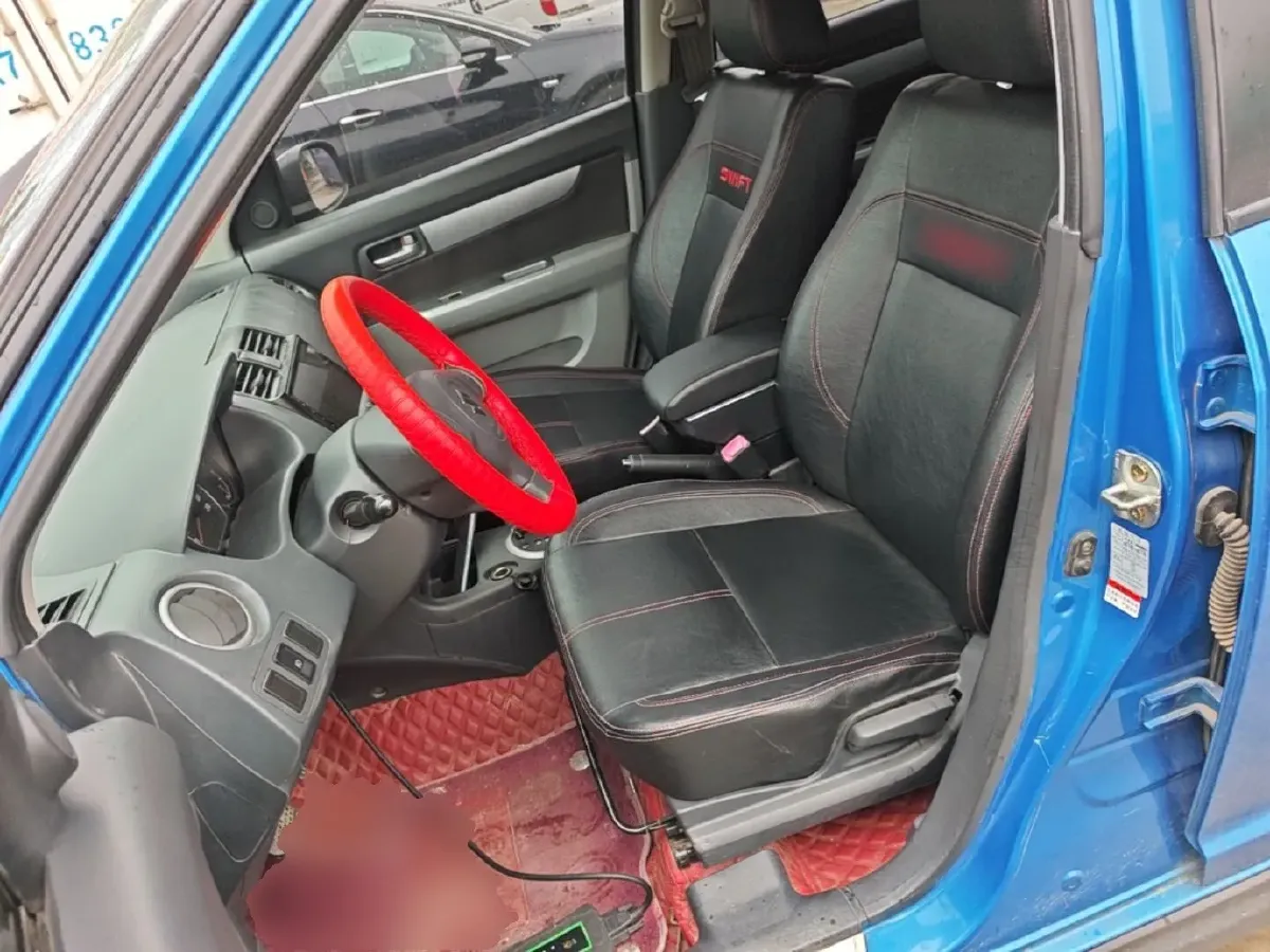 2015 Suzuki Swift 1.5L 103HP L4 4AT,autocango,china used car exporter,china ev exporter,chinese used car exporter,chinese used ev exporter