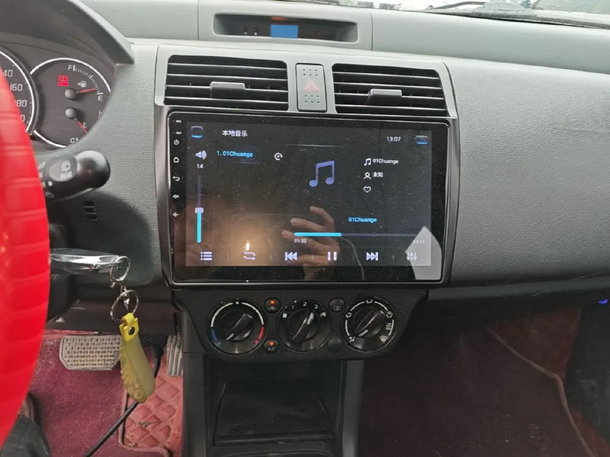 2015 Suzuki Swift 1.5L 103HP L4 4AT,autocango,china used car exporter,china ev exporter,chinese used car exporter,chinese used ev exporter