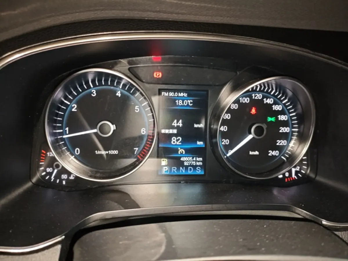 2019 HongQi H7 1.8T 188HP L4 6AT,autocango,china used car exporter,china ev exporter,chinese used car exporter,chinese used ev exporter