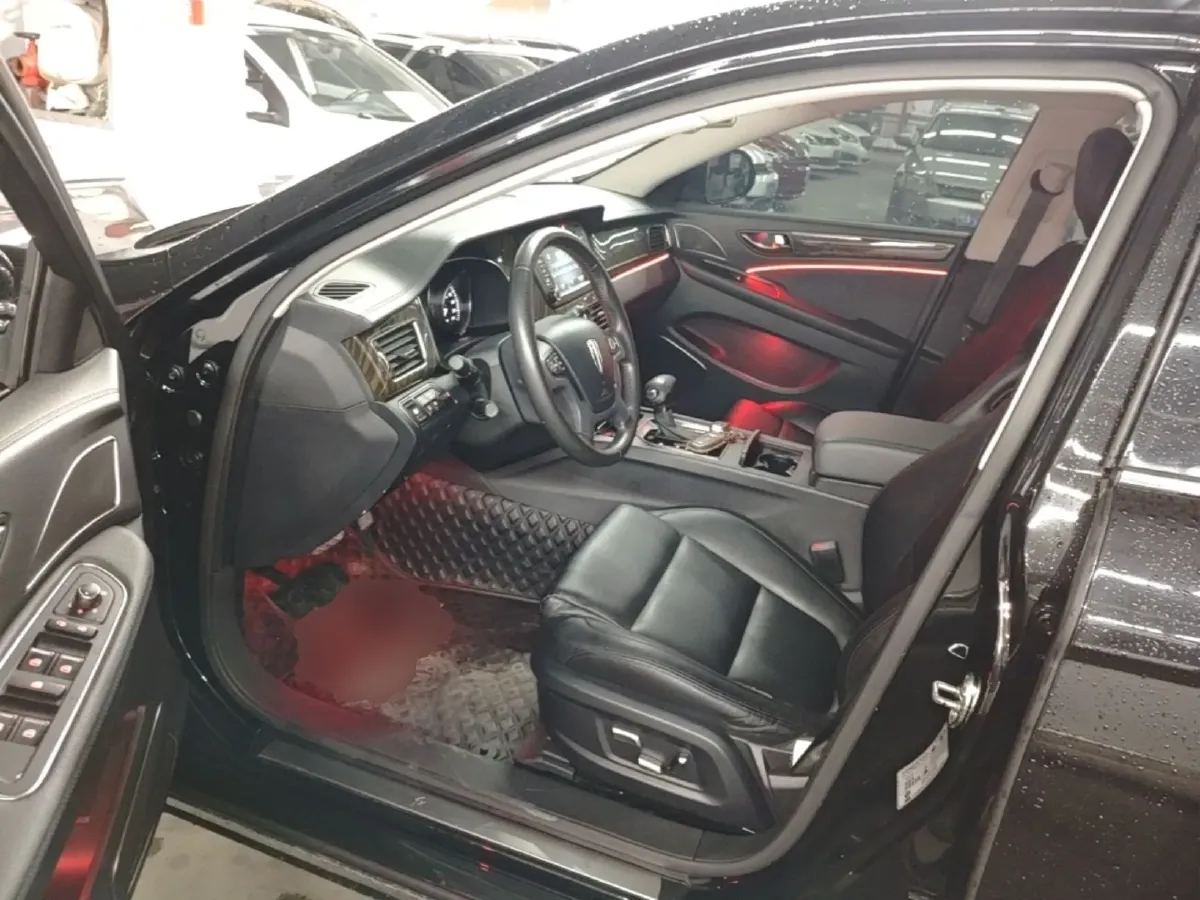 2019 HongQi H7 1.8T 188HP L4 6AT,autocango,china used car exporter,china ev exporter,chinese used car exporter,chinese used ev exporter