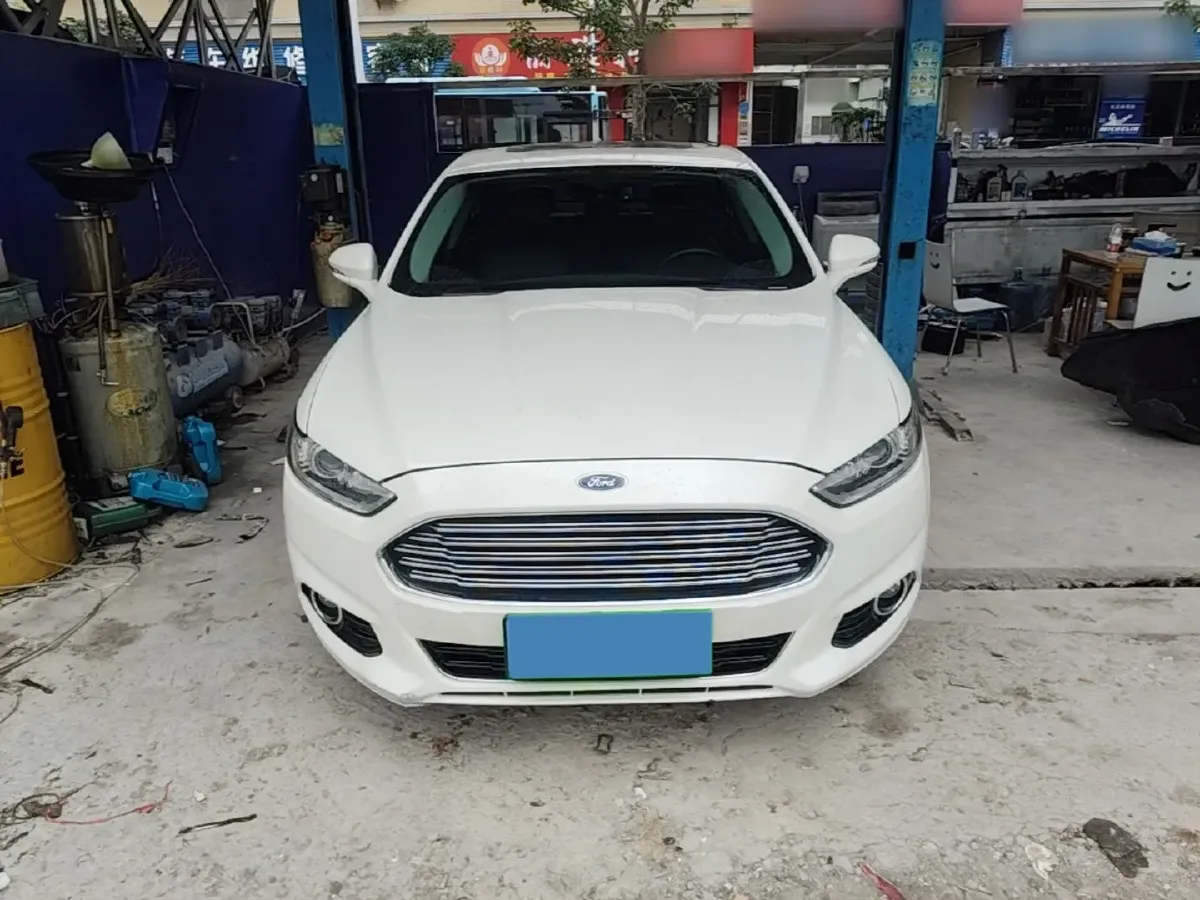 2013 Ford Mondeo 2.0T 203HP L4 6AT,autocango,china used car exporter,china ev exporter,chinese used car exporter,chinese used ev exporter
